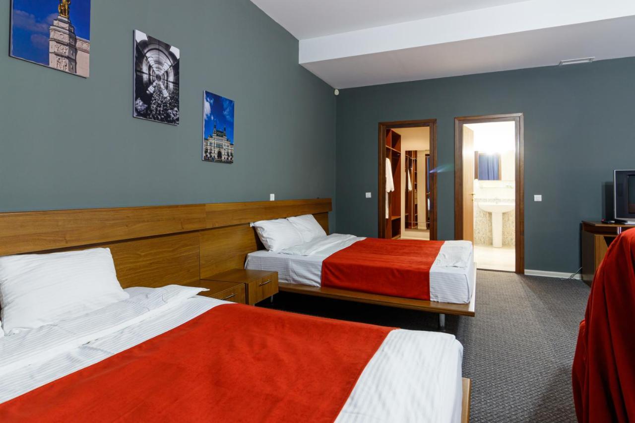 Moscow House Hotel Erévan Extérieur photo