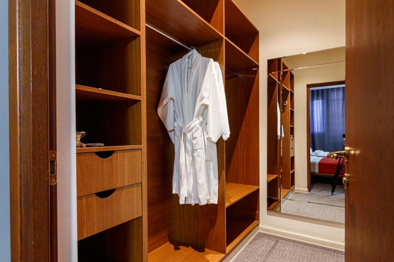 Moscow House Hotel Erévan Extérieur photo