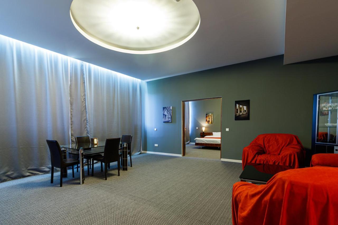 Moscow House Hotel Erévan Extérieur photo