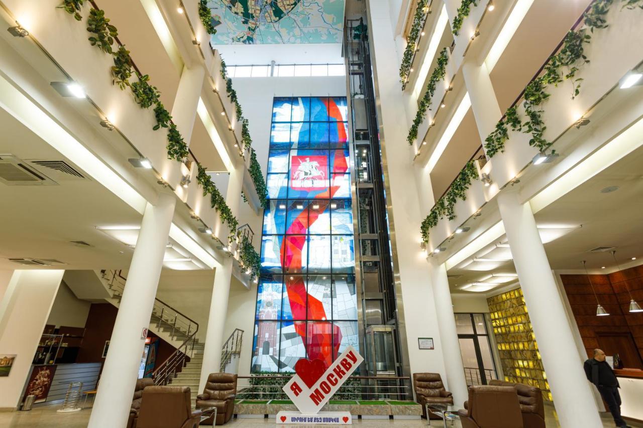 Moscow House Hotel Erévan Extérieur photo