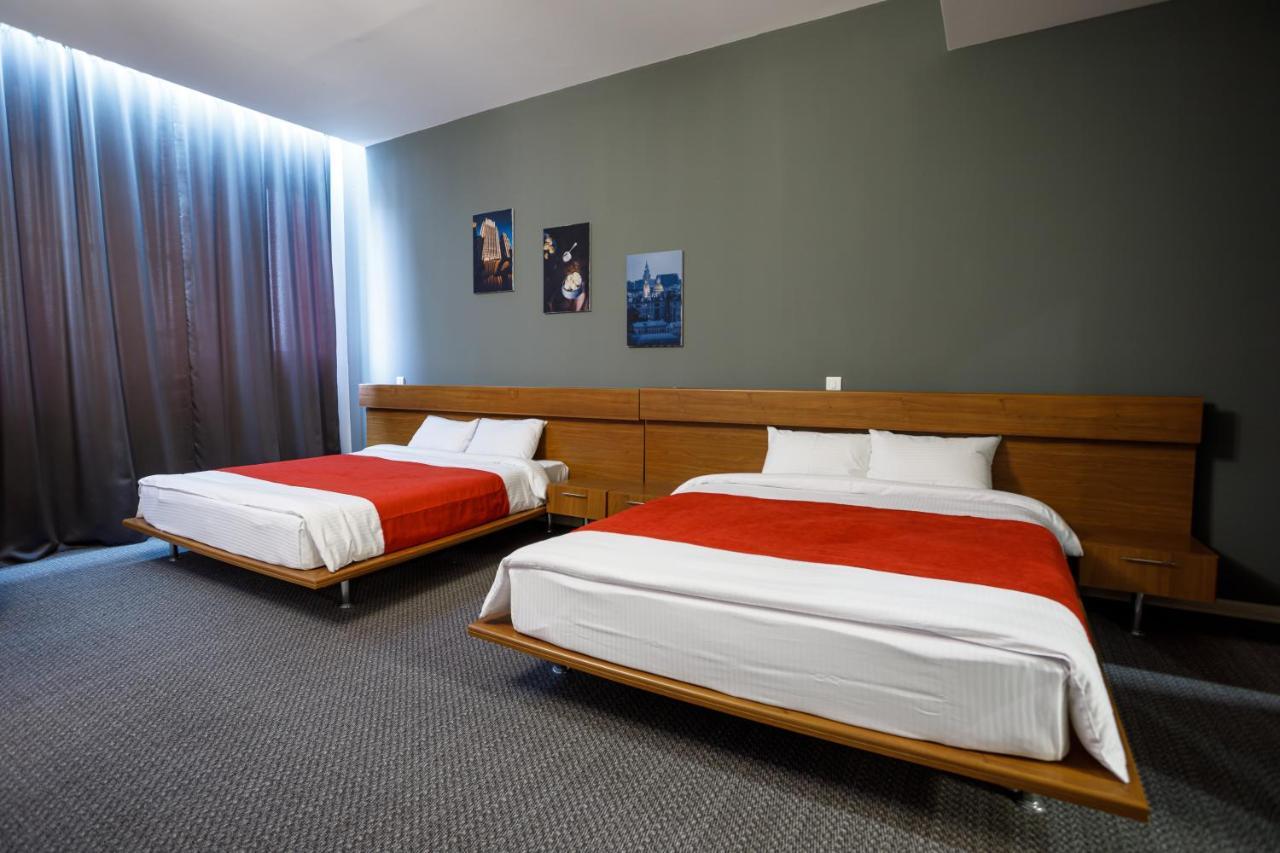 Moscow House Hotel Erévan Extérieur photo